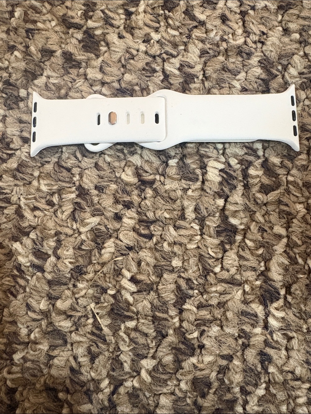 White Silicone Smartwatch Band - Compatible Wearable Replacement